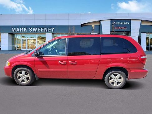 Used 2005 Dodge Grand Caravan SXT FWD image 21