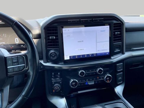 Used 2021 Ford F150 Platinum w/ FX4 Off-Road Package AWD/4WD image 6