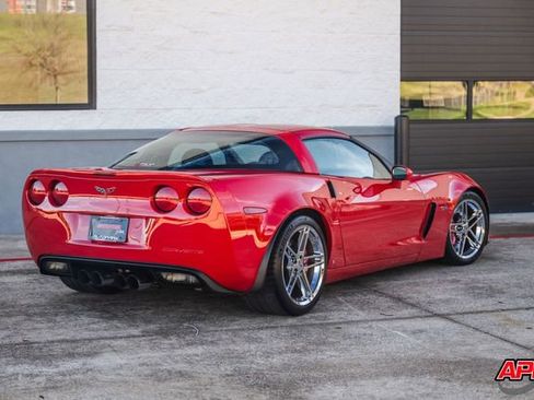 Used 2009 Chevrolet Corvette Z06 w/ Preferred Equipment Group image 51
