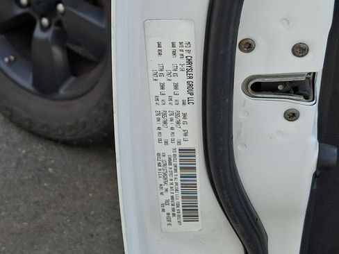 Used 2010 Dodge Ram 1500 Truck SLT AWD/4WD image 28