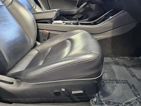 Used 2017 Tesla Model 3 Long Range RWD image 7