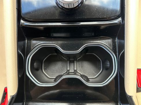 Used 2022 Jeep Grand Cherokee L Limited image 28