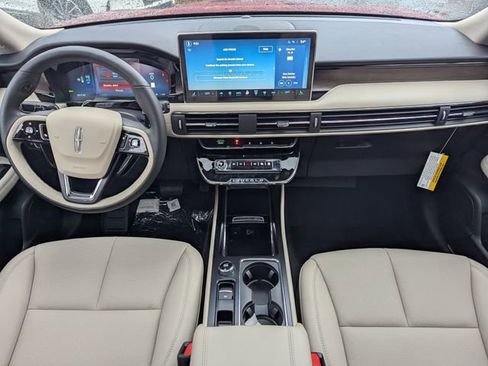 New 2026 Lincoln Corsair Grand Touring image 12