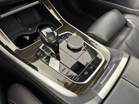 Used 2019 BMW X5 xDrive40i w/ M Sport Package image 26