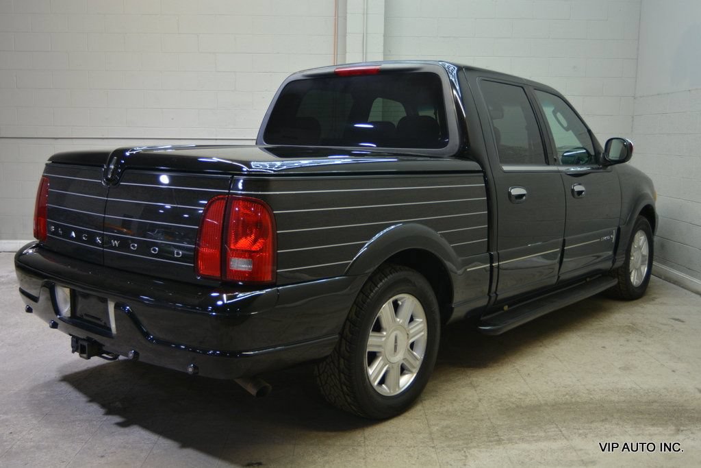 Used 2002 Lincoln Blackwood RWD image 4