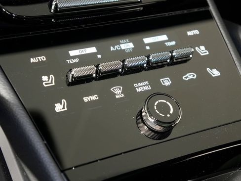New 2026 Porsche Cayenne Coupe AWD/4WD image 34