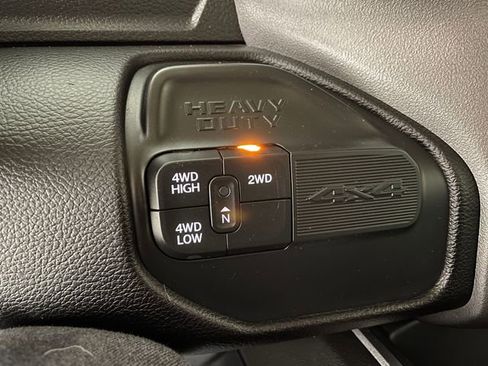 Used 2020 RAM 2500 Big Horn w/ Towing Technology Group image 10