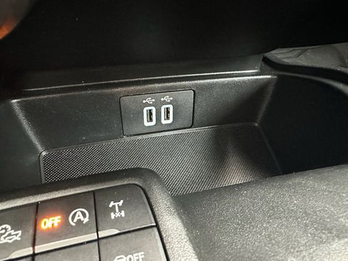 Used 2021 Ford Ranger Lariat w/ Equipment Group 501A High image 22