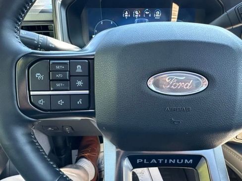 Used 2026 Ford F250 Platinum AWD/4WD image 19