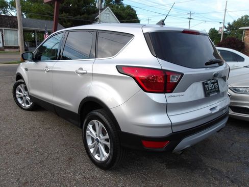 Used 2019 Ford Escape SE AWD/4WD image 5