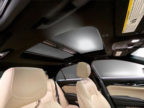 Used 2019 Cadillac CTS Luxury image 28