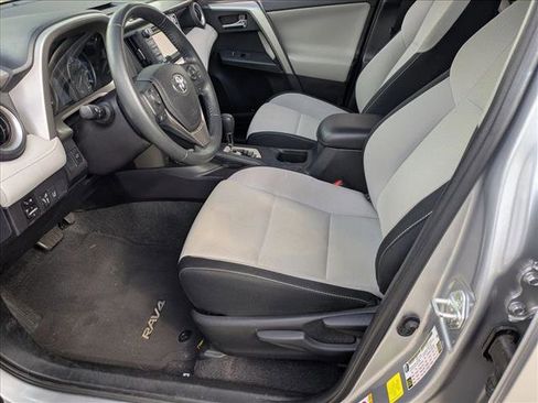 Used 2017 Toyota RAV4 XLE image 14