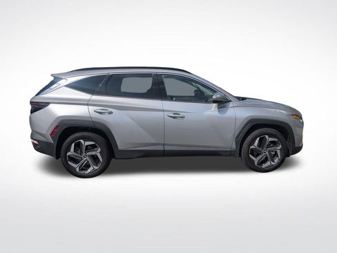 Certified 2022 Hyundai Tucson Limited w/ Cargo Package AWD/4WD image 8