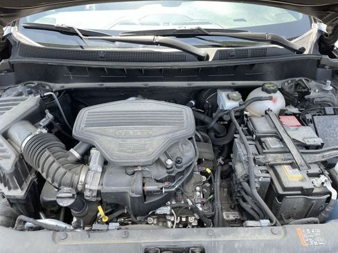 Used 2024 Cadillac XT6 Premium Luxury w/ LPO, Floor Liner Package AWD/4WD image 38