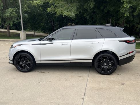 Used 2023 Land Rover Range Rover Velar R-Dynamic S AWD/4WD image 7