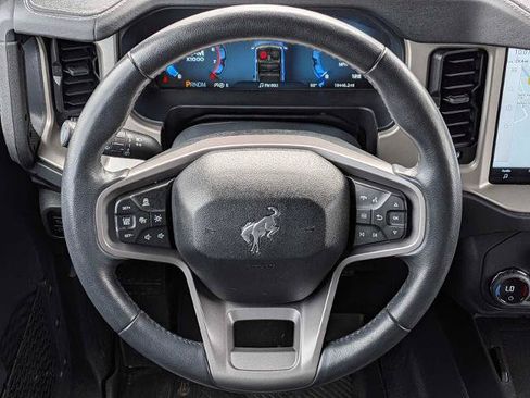 Certified 2025 Ford Bronco Outer Banks AWD/4WD image 20
