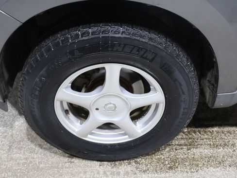 Used 2010 Ford Escape XLT image 8