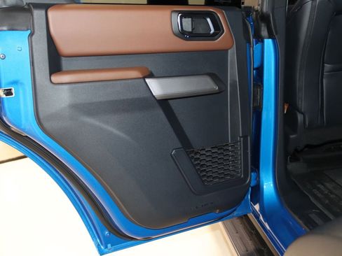 Used 2022 Ford Bronco Outer Banks w/ Sasquatch Package image 63