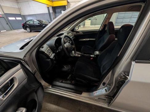 Used 2010 Subaru Impreza 2.5i AWD/4WD image 21