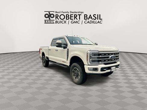 Used 2024 Ford F250 Platinum w/ Tremor Off-Road Package AWD/4WD image 2