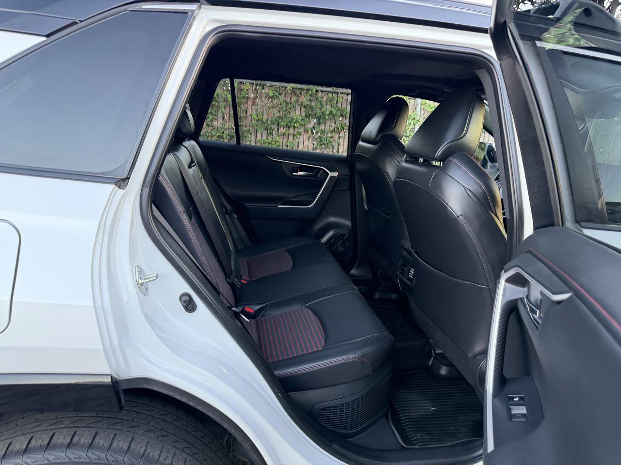 Used 2023 Toyota RAV4 XSE w/ Weather Package AWD/4WD image 17