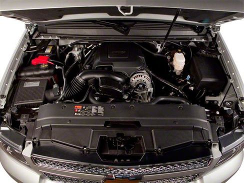 Used 2013 Chevrolet Tahoe LTZ image 13