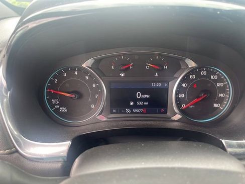 Used 2023 Chevrolet Traverse LT AWD/4WD image 13