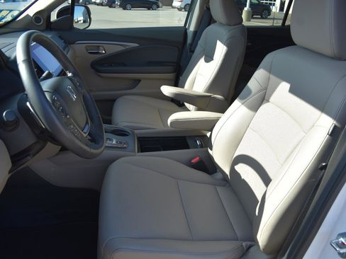 Used 2023 Honda Ridgeline RTL-E image 25