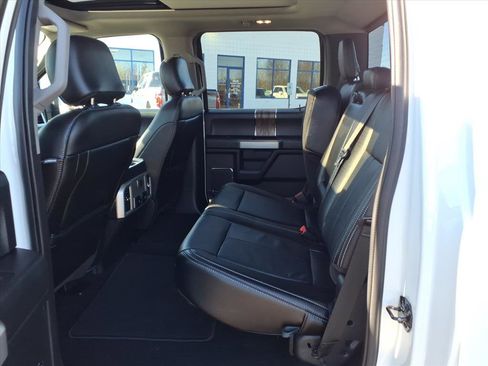 Used 2020 Ford F150 Lariat image 11