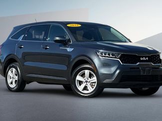 Used 2022 Kia Sorento LX video 2