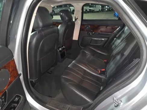 Used 2015 Jaguar XJ image 14