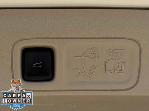Used 2021 Lincoln Navigator L Reserve w/ Luxury Package RWD image 31