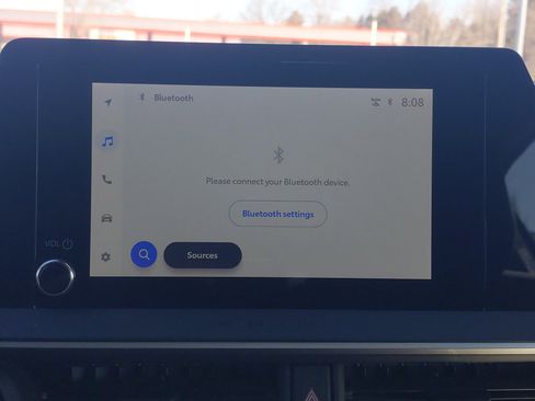 Used 2024 Toyota Prius LE image 21