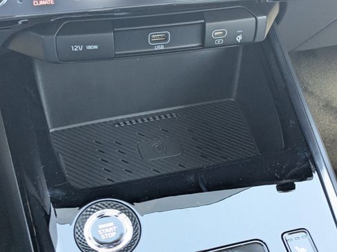 New 2026 Kia Niro EX image 26