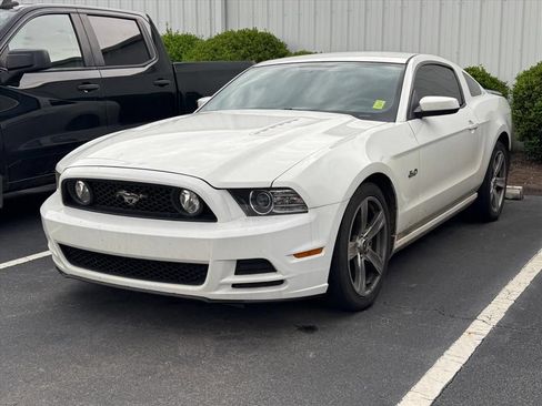 Used 2013 Ford Mustang GT Premium w/ Electronics Pkg RWD image 9