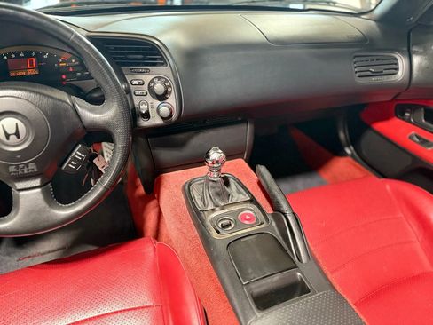 Used 2001 Honda S2000 image 19