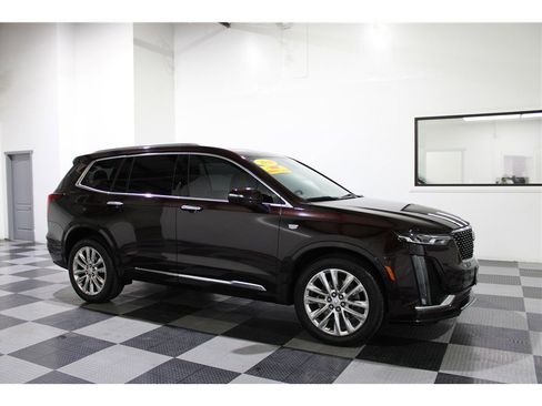 Used 2020 Cadillac XT6 Premium Luxury w/ LPO, Floor Liner Package image 1