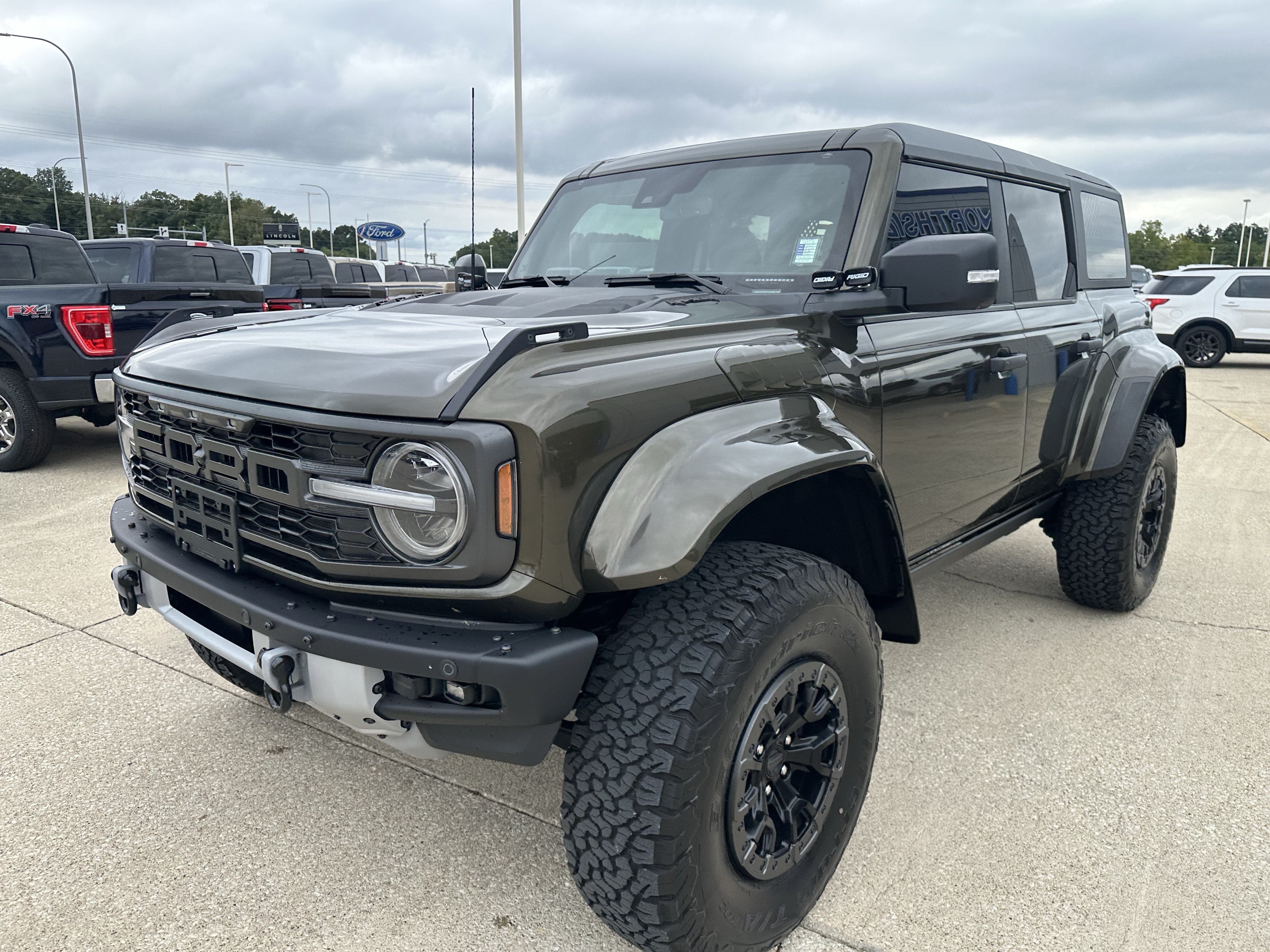 Used 2024 Ford Bronco Raptor AWD/4WD image 12