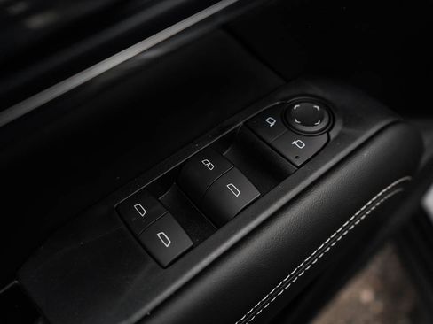 New 2026 GMC Terrain Elevation w/ Elevation Premium Package image 17