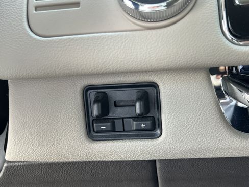 Certified 2023 Lincoln Navigator Reserve AWD/4WD image 21
