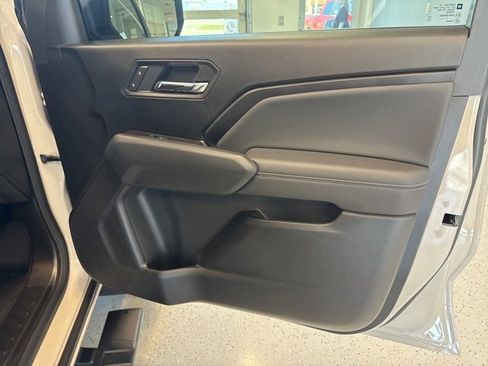 New 2026 GMC Canyon Elevation w/ Convenience Package image 29