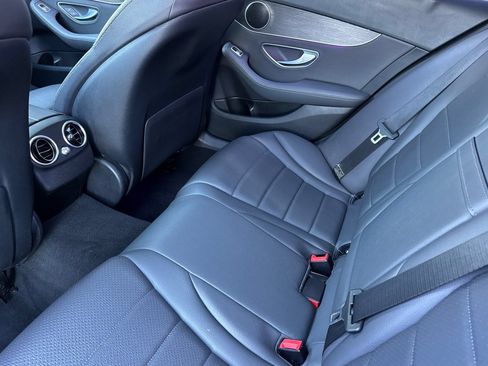 Used 2019 Mercedes-Benz C 300 Sedan image 12