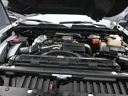 Used 2022 Chevrolet Silverado 2500 High Country w/ Safety Package II image 74