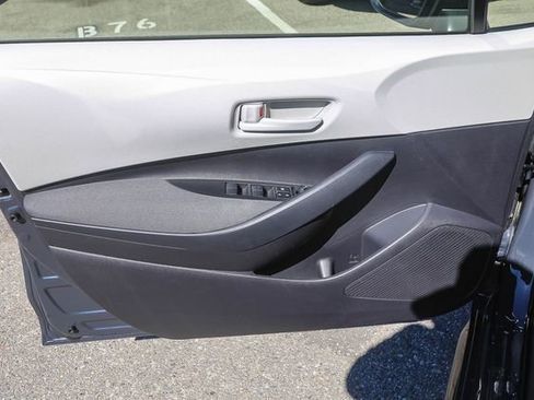 Used 2026 Toyota Corolla LE FWD image 21