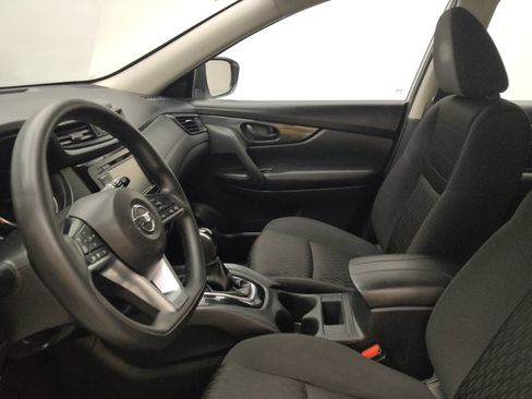 Used 2020 Nissan Rogue S AWD/4WD image 17