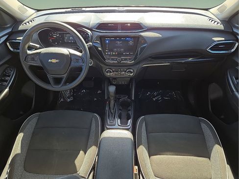 Used 2021 Chevrolet TrailBlazer LT w/ Convenience Package image 17