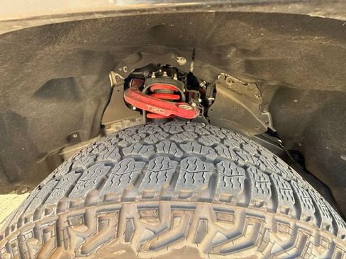 Used 2025 Toyota Tacoma TRD Pro AWD/4WD image 9