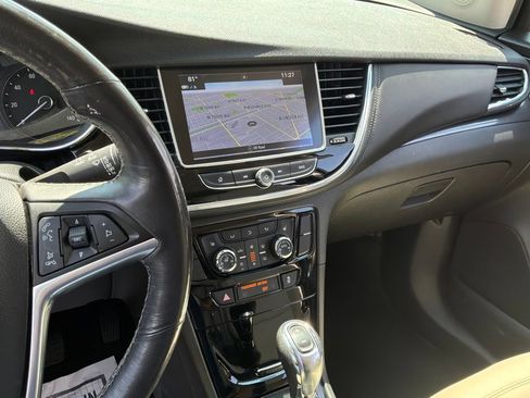 Used 2019 Buick Encore Essence AWD/4WD image 16