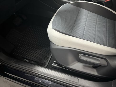 New 2025 Volkswagen Taos S image 4