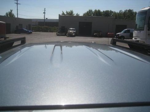 Used 2010 Mercury Mariner 4WD image 12